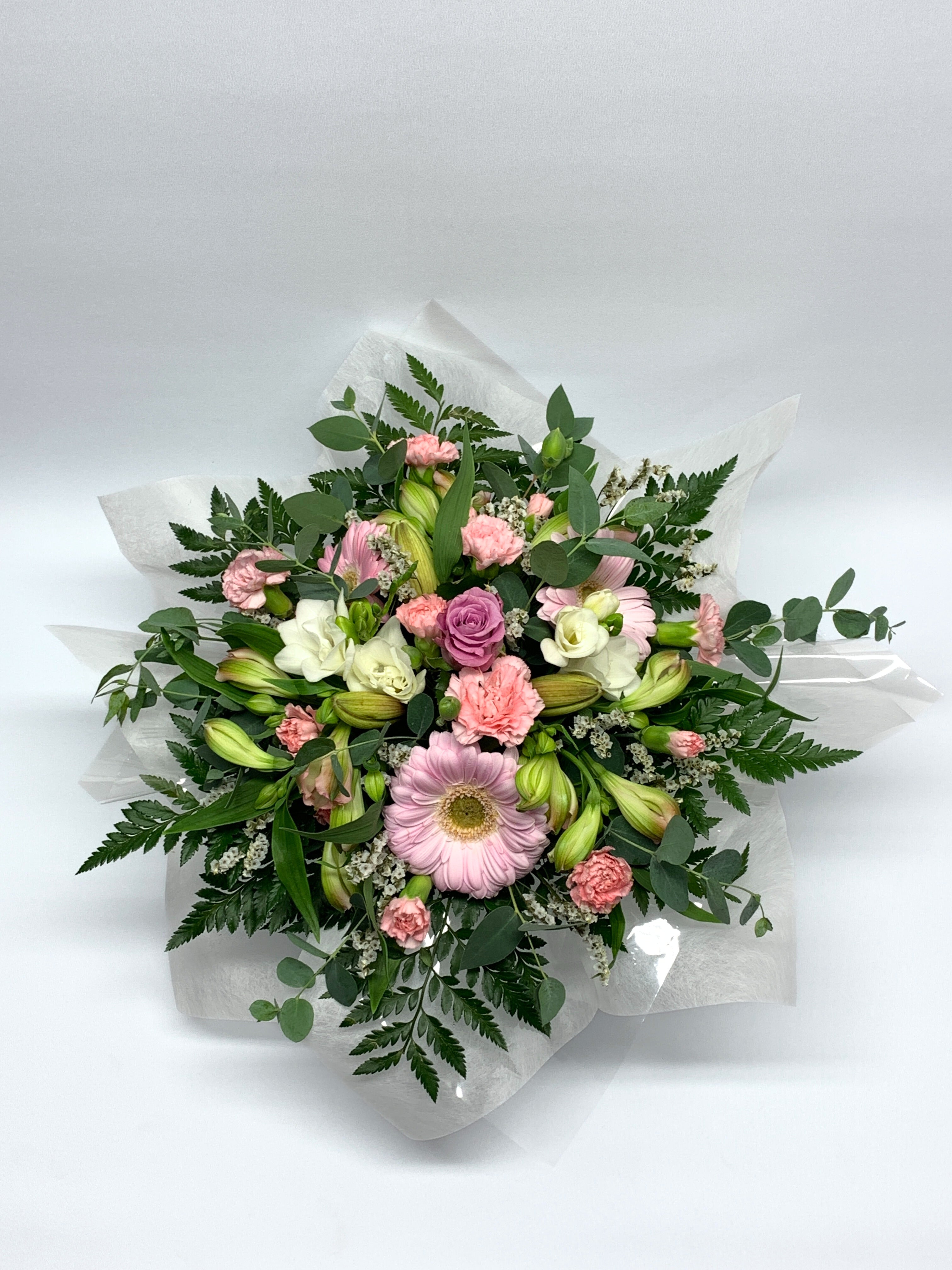 Soft Pastels Flower Arrangement image 0